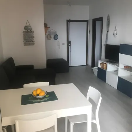 Vista Mare Piscina E Servizio Navetta شقة