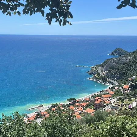 Vista Mare Piscina E Servizio Navetta شقة